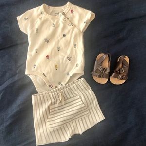 Pehr Cream bugs and stripes set